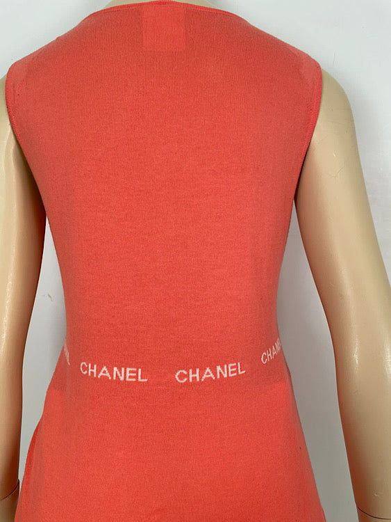 Chanel 04P, 2004 Spring Salmon/Orange Sleeveless sweater “Chanel 8 times in design FR 42 US 8