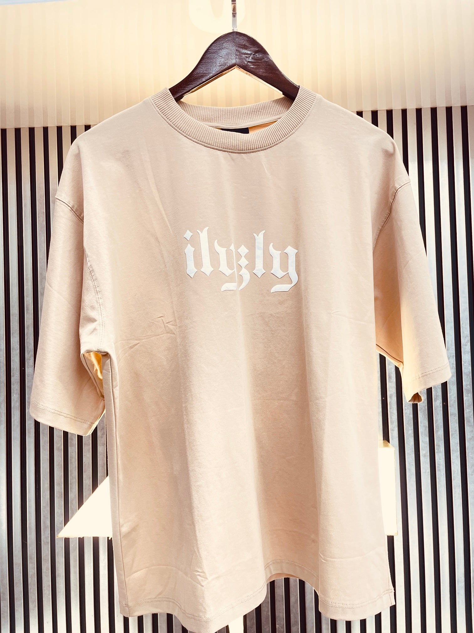 cream street style back printed drop shoulder t shirt