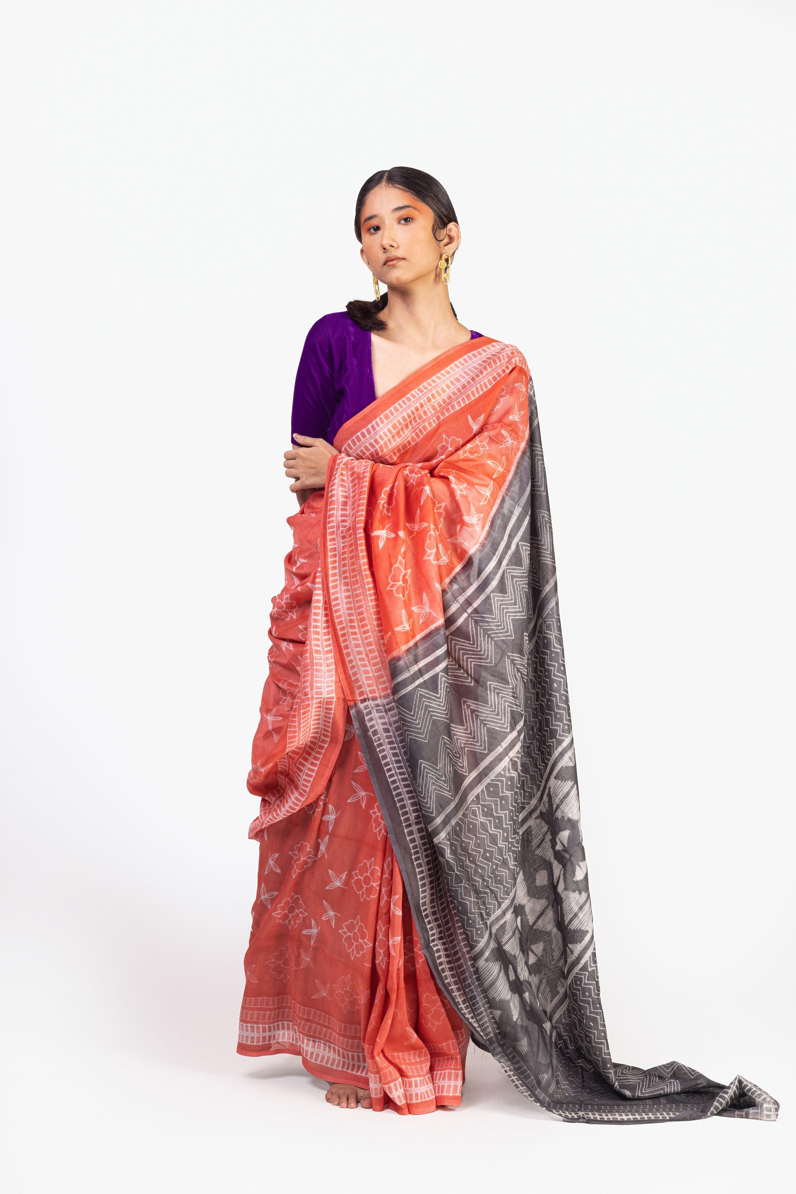 Kaisori Inayaat Red and Grey Shibori print saree