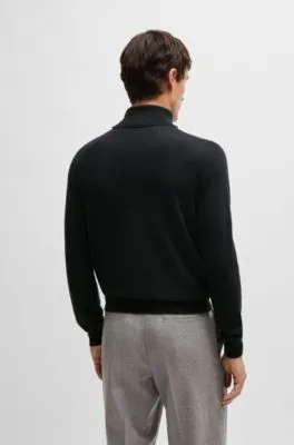 Rollneck sweater in cashmere