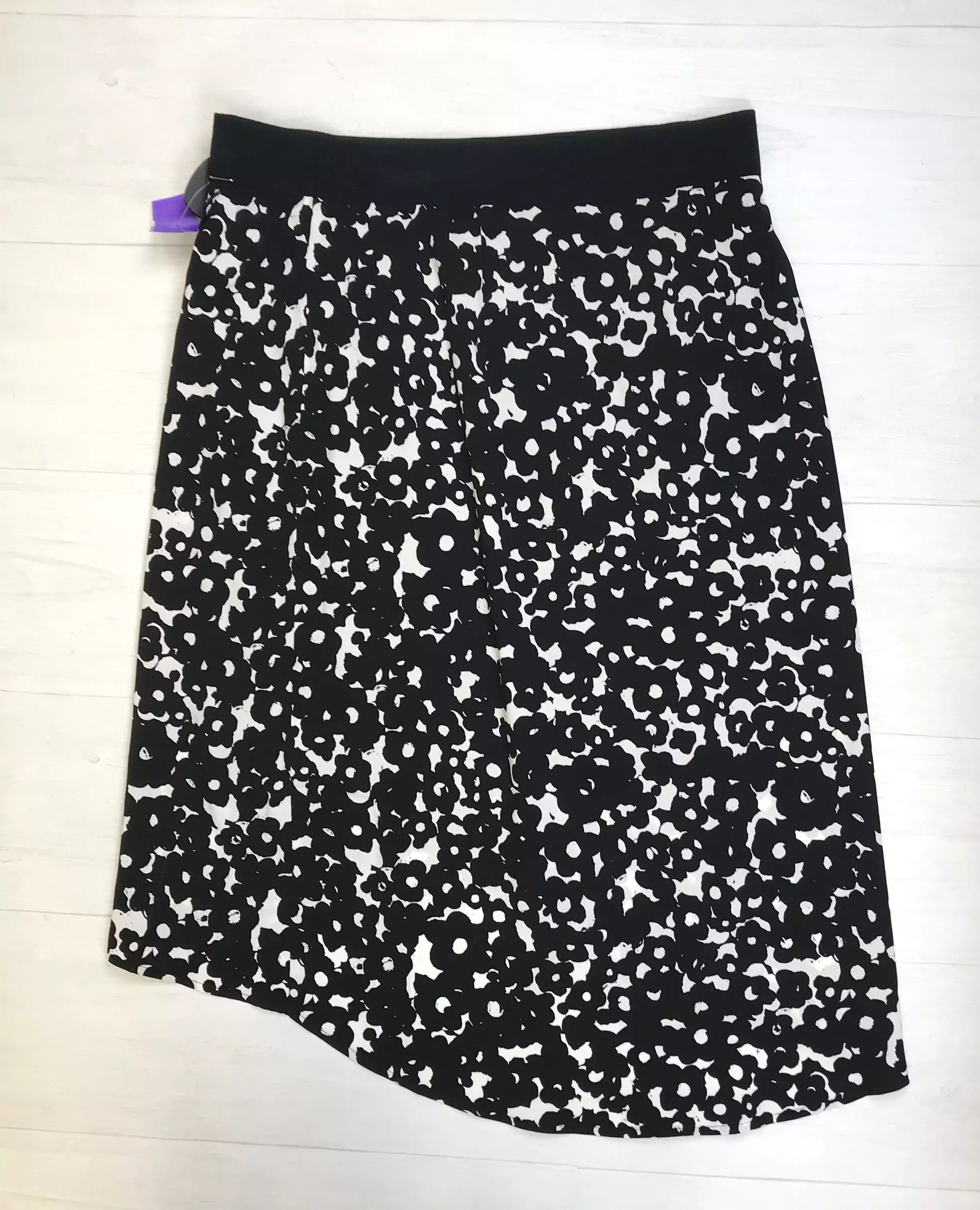 Skirt Midi By Cabi  Size: M