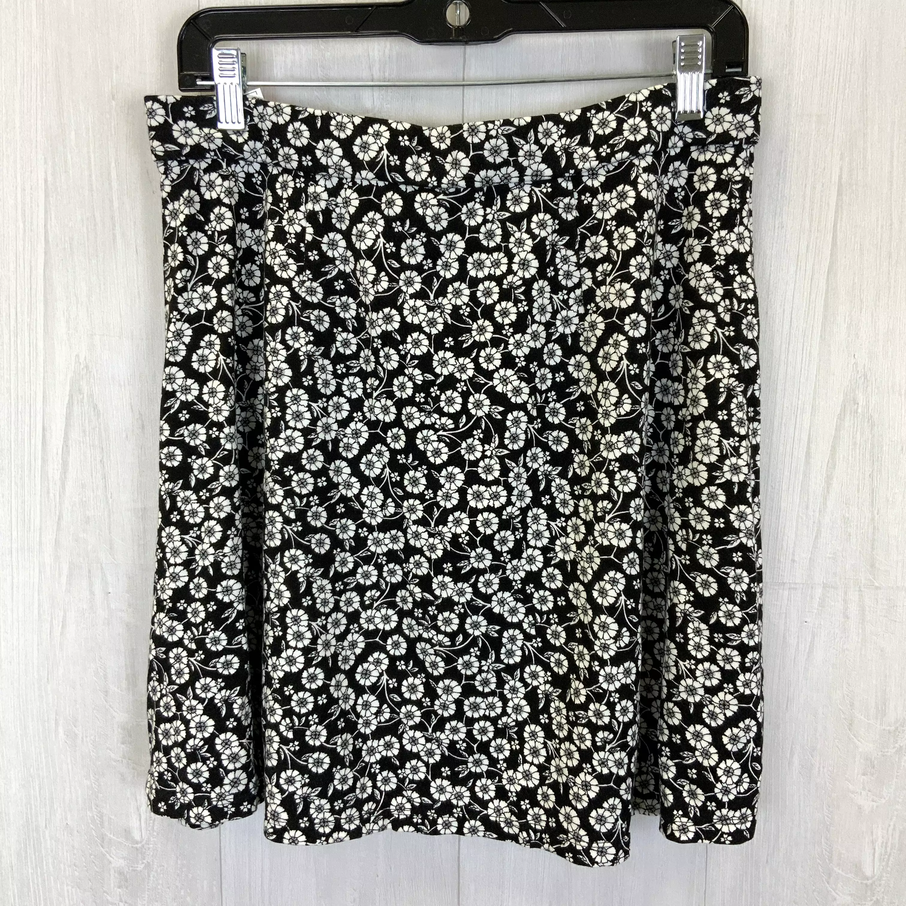 Skirt Mini & Short By Loft  Size: M